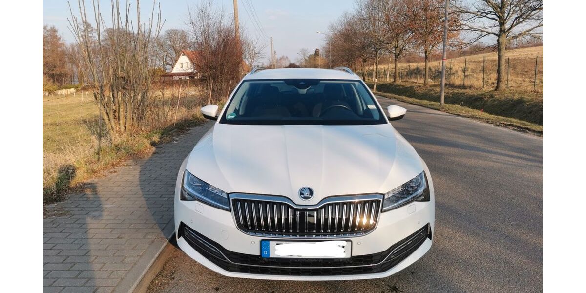 Skoda Superb 61.500 km 27.990 &euro; Dresden 01277