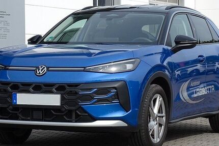 VW T-Roc 8.000 km 33.390 &euro; Meißen 01662