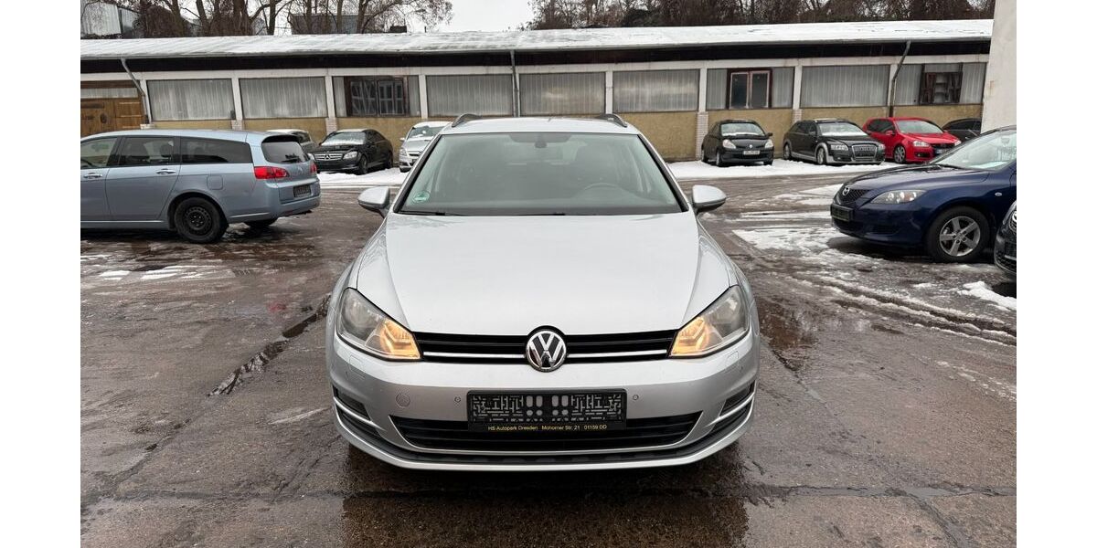 VW Golf 177.762 km 8.600 &euro; Dresden 01159