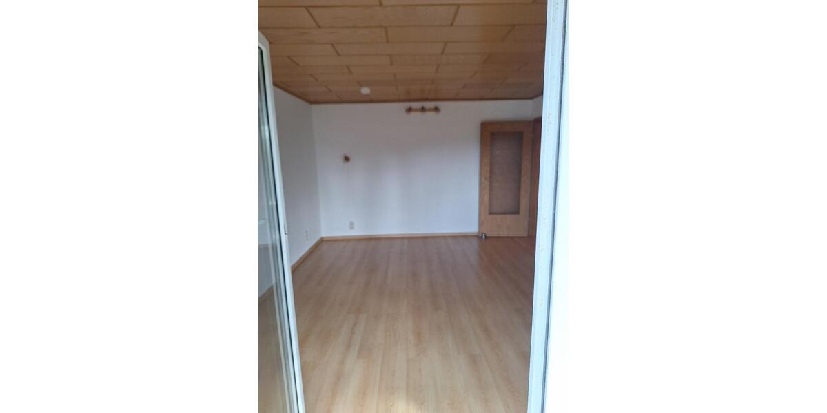 Etagenwohnung Radeberg - 2 Zimmer, 50 m&sup2;, 105.000&euro; | Angebot:26671756