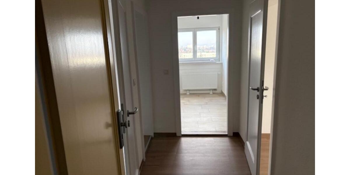 Etagenwohnung Dresden Prohlis - 2 Zimmer, 50 m&sup2;, 450&euro; | Angebot:25499824