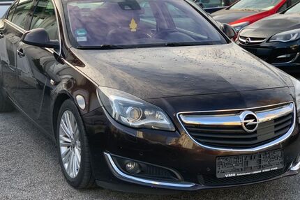 Opel Insignia 330.000 km 3.990 &euro; Dresden 01259