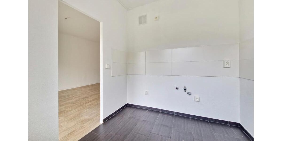 Etagenwohnung Dresden Cotta - 3 Zimmer, 64 m&sup2;, 485&euro; | Angebot:26478454