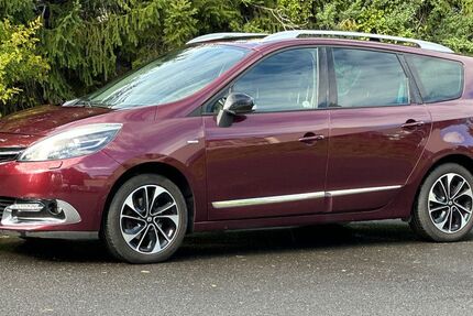 Renault Scenic 118.223 km 7.999 &euro; Heidenau 01809