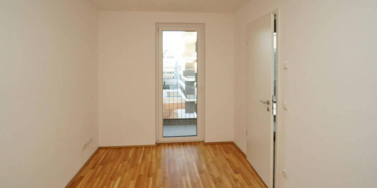Etagenwohnung Dresden Johannstadt-Nord - 4 Zimmer, 91 m&sup2;, 1.375&euro; | Angebot:26657734