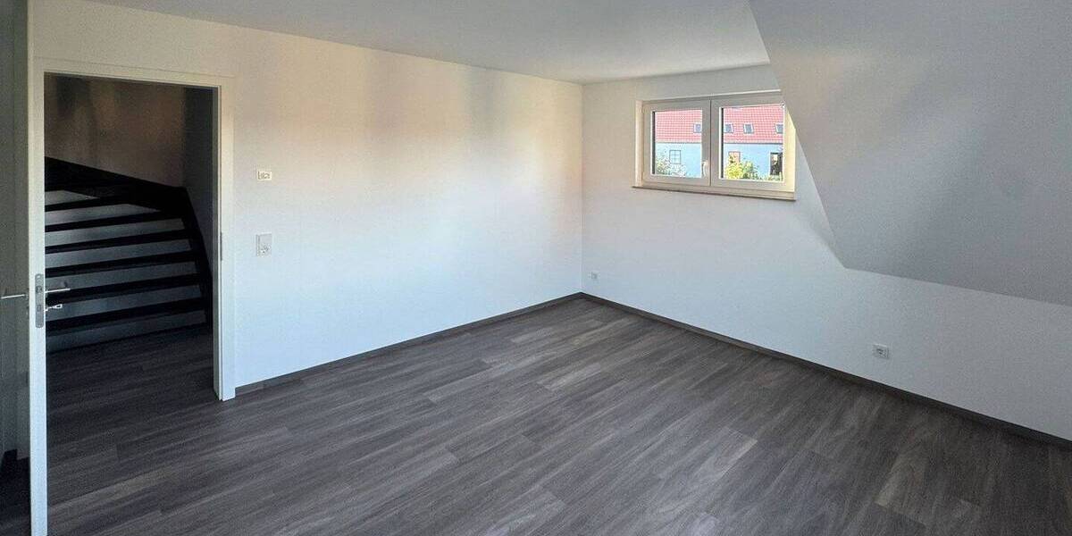 Doppelhaushälfte Klipphausen Hühndorf - 4 Zimmer, 132 m&sup2;, 1.950&euro; | Angebot:26513810