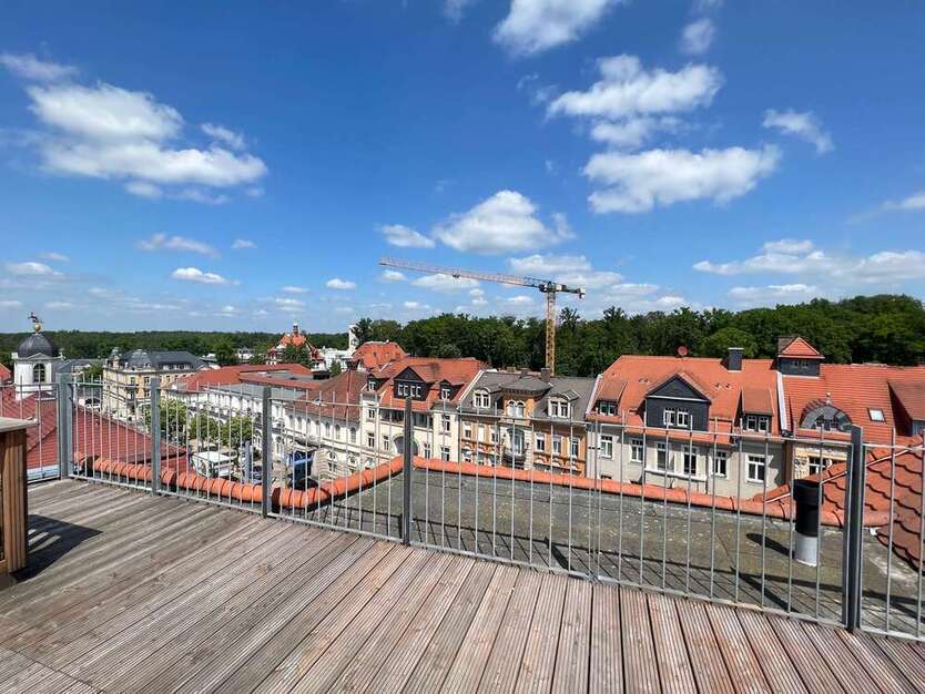 Wohnung zum Mieten in Dresden 1.565 € 122.71 m²