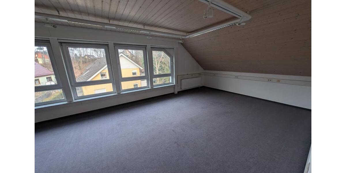 Etagenwohnung Ottendorf-Okrilla Okrilla - 4 Zimmer, 100 m&sup2;, 10&euro; | Angebot:25616809