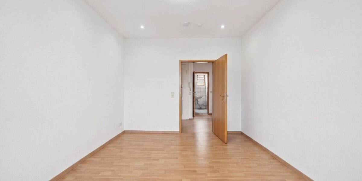 Etagenwohnung Freital - 2 Zimmer, 55 m&sup2;, 400&euro; | Angebot:26919401