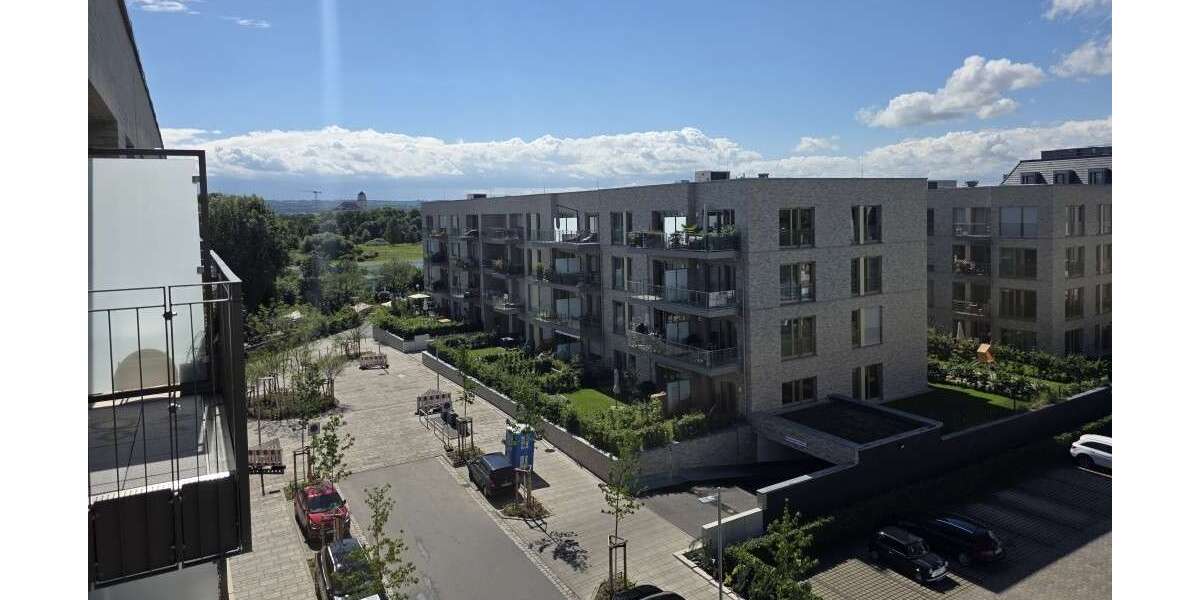 Etagenwohnung Dresden Neustadt - 4 Zimmer, 94 m&sup2;, 1.690&euro; | Angebot:26908318