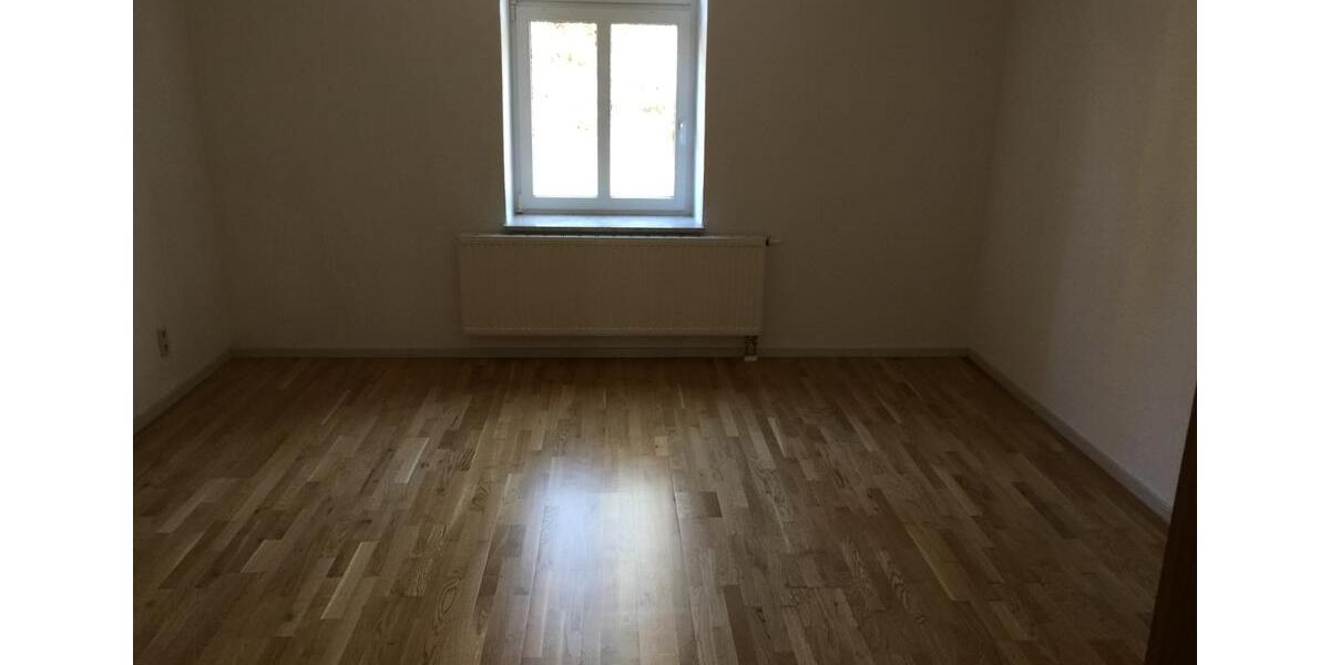 Erdgeschoßwohnung Glashütte - 4 Zimmer, 118 m&sup2;, 770&euro; | Angebot:26381417