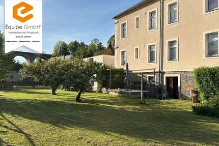 Haus Klingenberg - 8 Zimmer, 350 m&sup2;, 290.000&euro; | Angebot:23756636