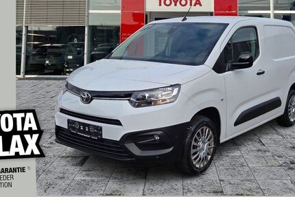 Toyota Proace City 33.630 km 17.650 &euro; Dresden 01139