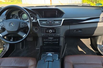 Mercedes-Benz E 300 253.000 km 10.500 &euro; Niederau 01689