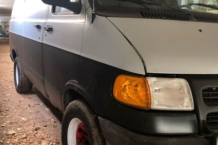 Dodge Andere 102.000 km 6.799 € Paulsdorf 01744