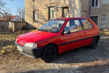Peugeot 106 112.000 km 1.999 &euro; Laußnitz 01936