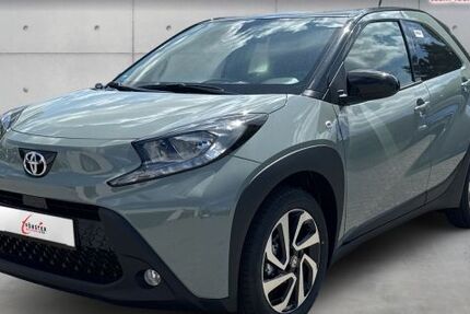 Toyota Aygo (X) 2.500 km 17.290 &euro; Pirna 01796