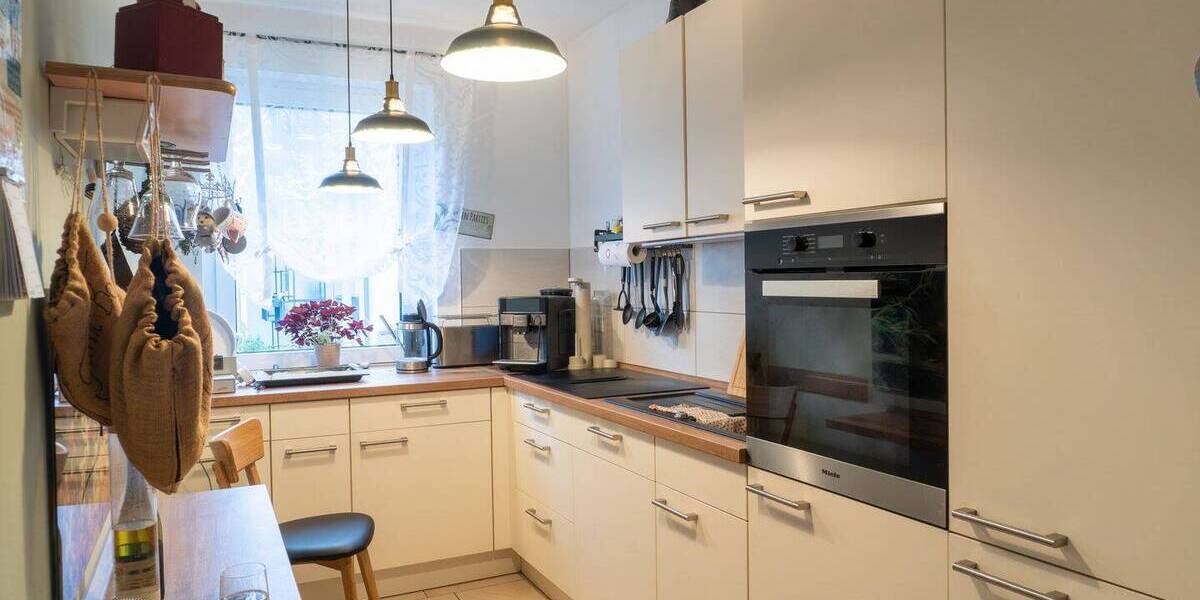 Etagenwohnung Dresden Südvorstadt-West - 3 Zimmer, 87 m&sup2;, 430.000&euro; | Angebot:26244491