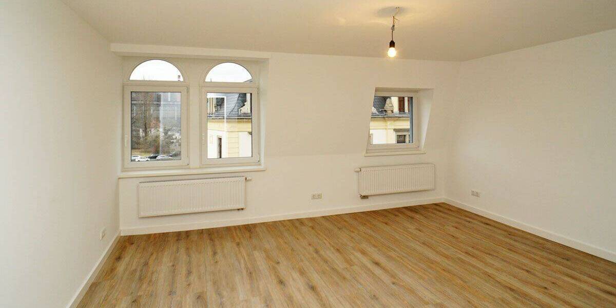 Etagenwohnung Freital Potschappel - 2 Zimmer, 49 m&sup2;, 399&euro; | Angebot:26555250