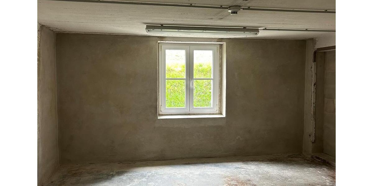 Gewerbeobjekt Dresden Klotzsche - 8&euro; | Angebot:26243229
