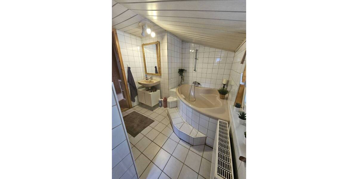 Einfamilienhaus Dippoldiswalde Dönschten - 6 Zimmer, 147 m&sup2;, 199.500&euro; | Angebot:25986400