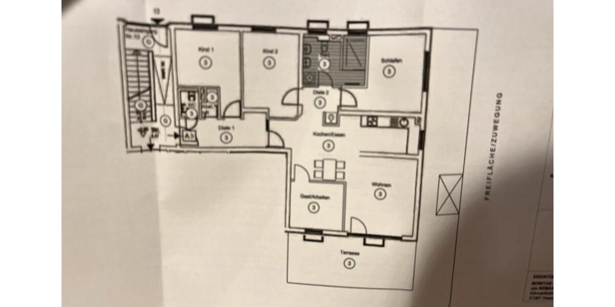 Erdgeschoßwohnung Weinböhla - 5 Zimmer, 110 m&sup2;, 1.593&euro; | Angebot:26561428