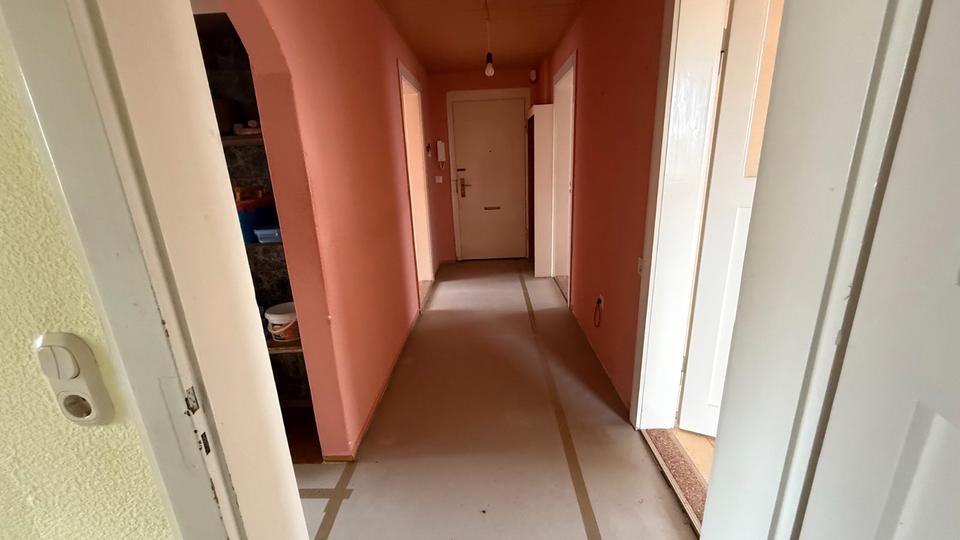 Etagenwohnung Wilsdruff - 3 Zimmer, 63 m&sup2;, 70.000&euro; | Angebot:26536031