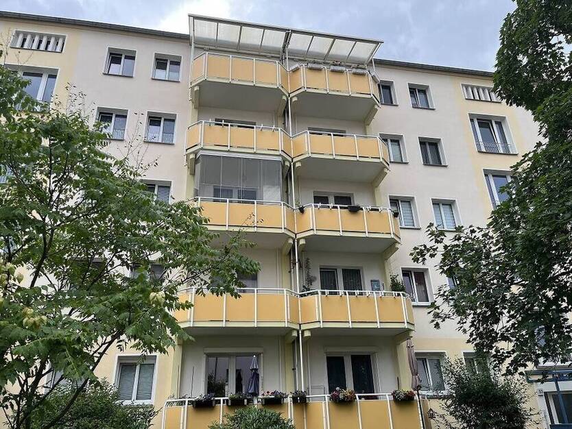 Sonnige 2-Raum Wohnung mit Balkon