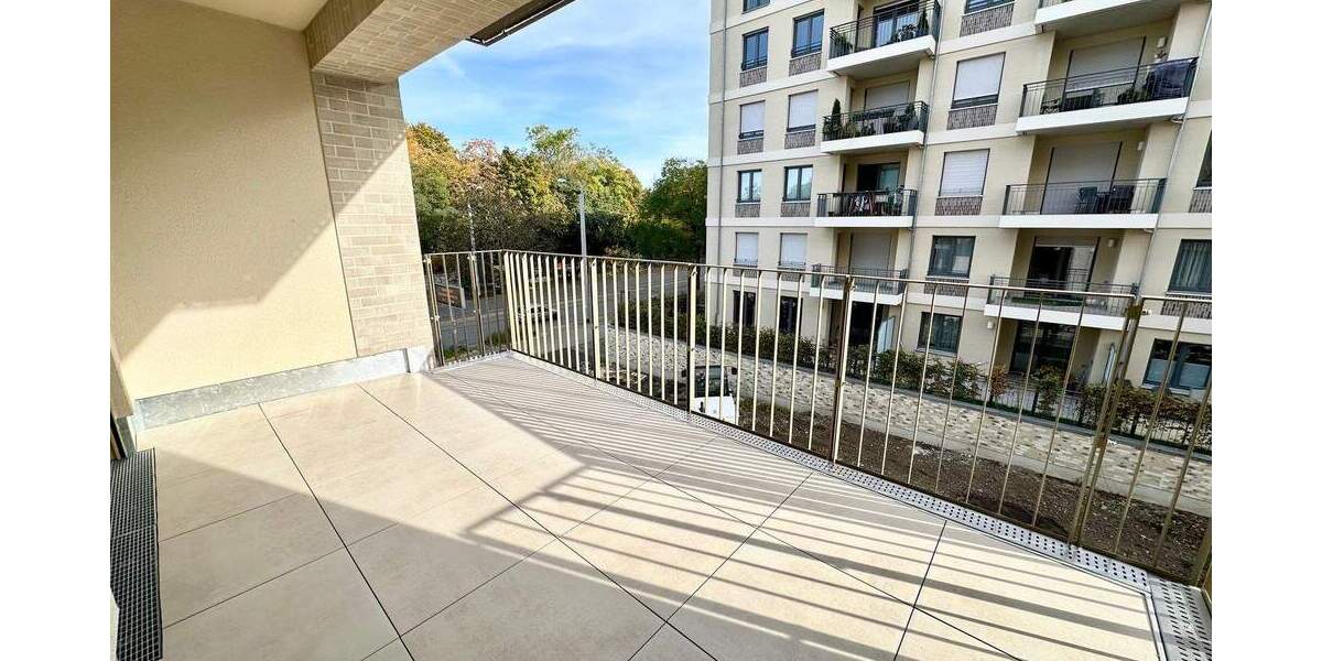 Etagenwohnung Dresden Leipziger Vorstadt - 3 Zimmer, 84 m&sup2;, 1.440&euro; | Angebot:25748881