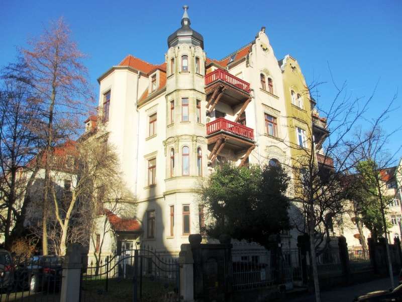 Wohnung zum Mieten in Dresden 1.639 € 163.9 m²