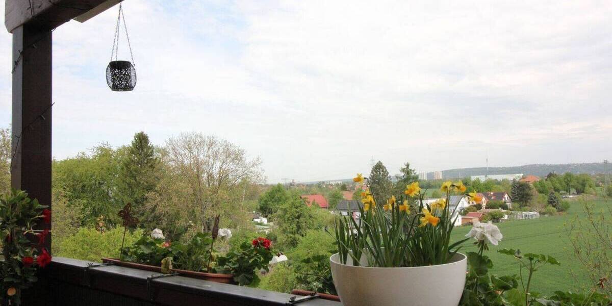 Etagenwohnung Dresden Lockwitz - 4 Zimmer, 108 m&sup2;, 299.000&euro; | Angebot:26797227