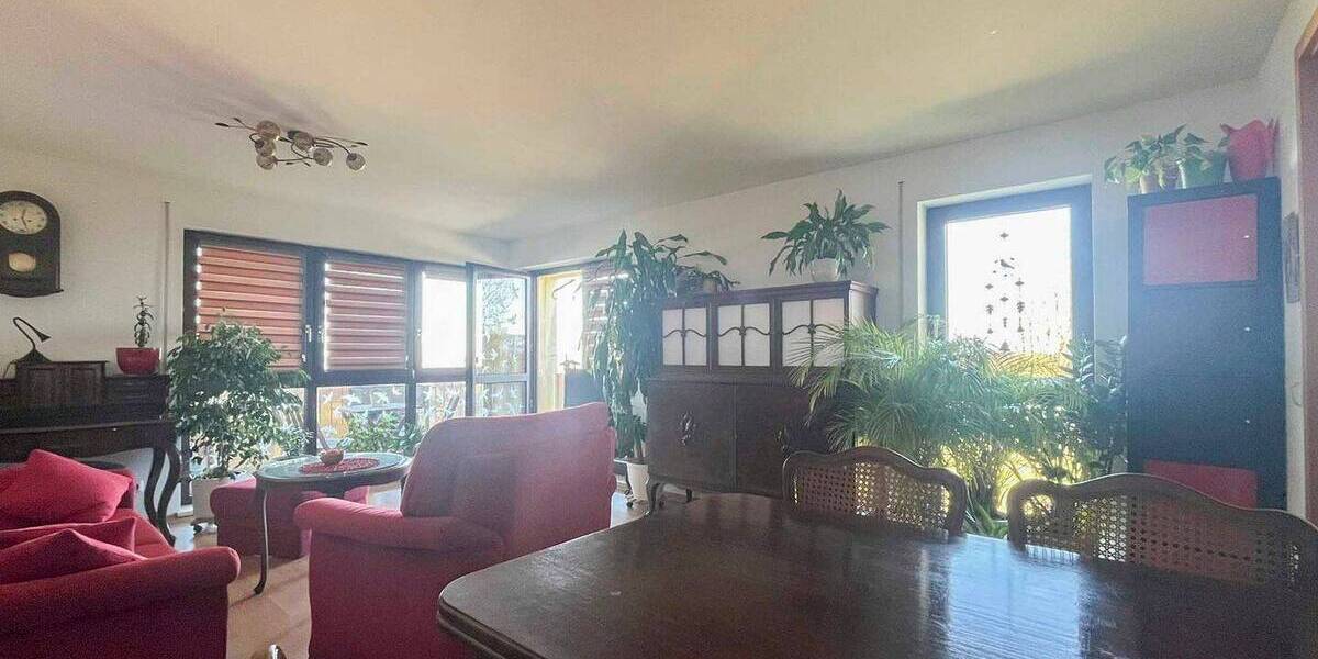 Etagenwohnung Dresden Pennrich - 2 Zimmer, 62 m&sup2;, 149.900&euro; | Angebot:26851951