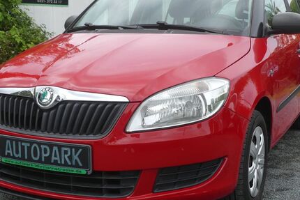 Skoda Fabia 98.600 km 5.300 &euro; Dresden 01237