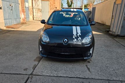 Renault Twingo 144.000 km 2.700 &euro; Dresden 01239