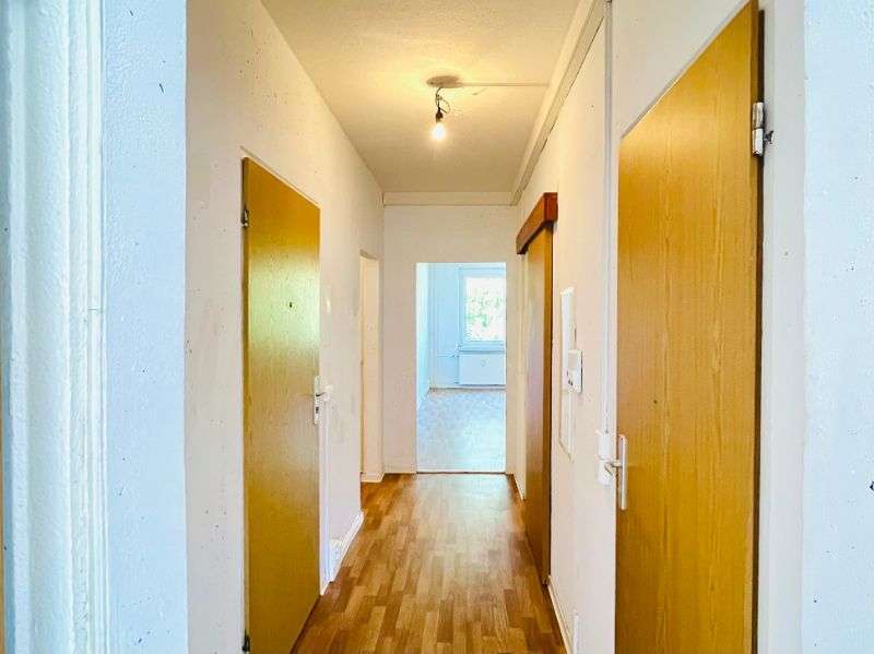 Wohnung zum Mieten in Freital 365,94 € 60.99 m²