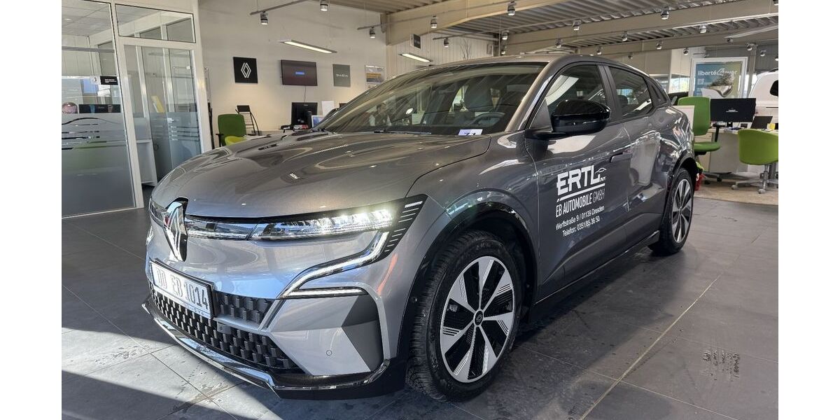 Renault Megane E-TECH 8.100 km 26.390 &euro; Dresden 01139