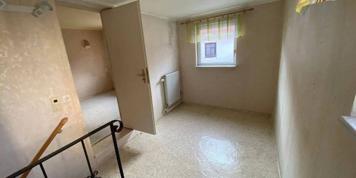Einfamilienhaus Dresden Kleinpestitz/Mockritz - 5 Zimmer, 100 m&sup2;, 220.000&euro; | Angebot:26930723