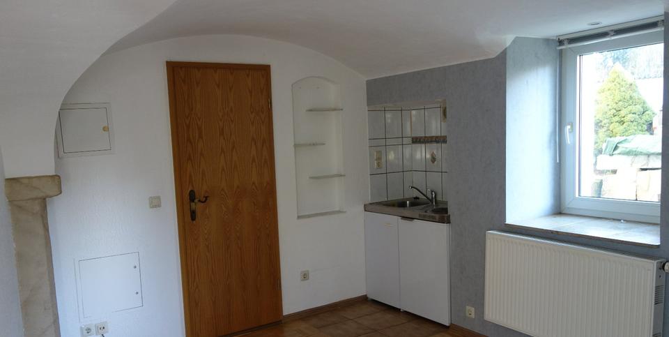Etagenwohnung Großröhrsdorf - 1 Zimmer, 20 m&sup2;, 250&euro; | Angebot:26491962
