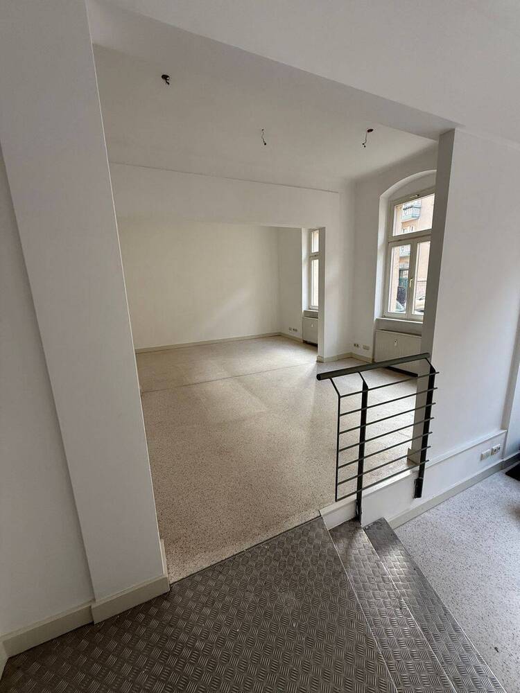 Striesen im Gründerzeithaus (EG) - Laden Büro Arztpraxis