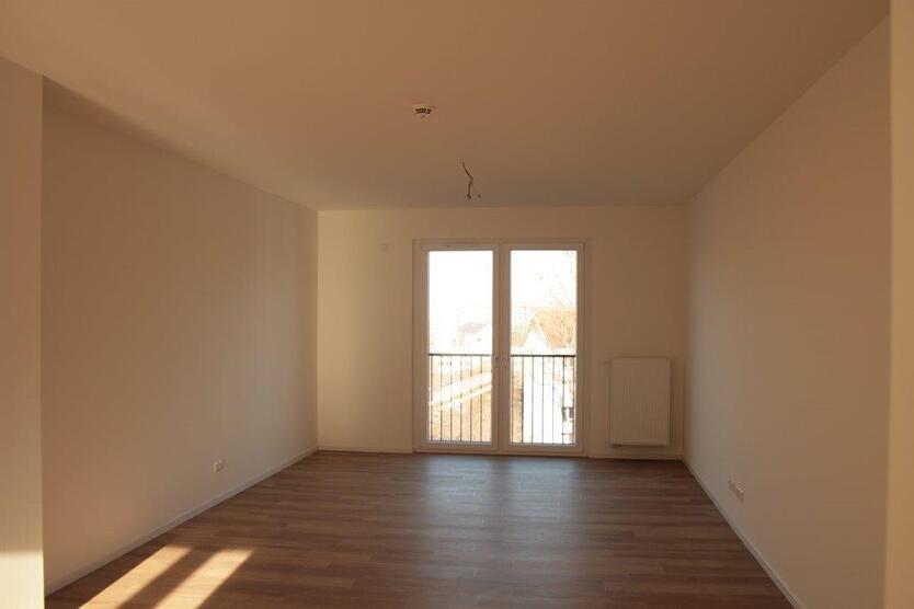 Zentrumsnah wohnen: 2-Zimmer-Wohnung mit Einbauküche, Balkon und TG-Stellplatz 2 zimmer