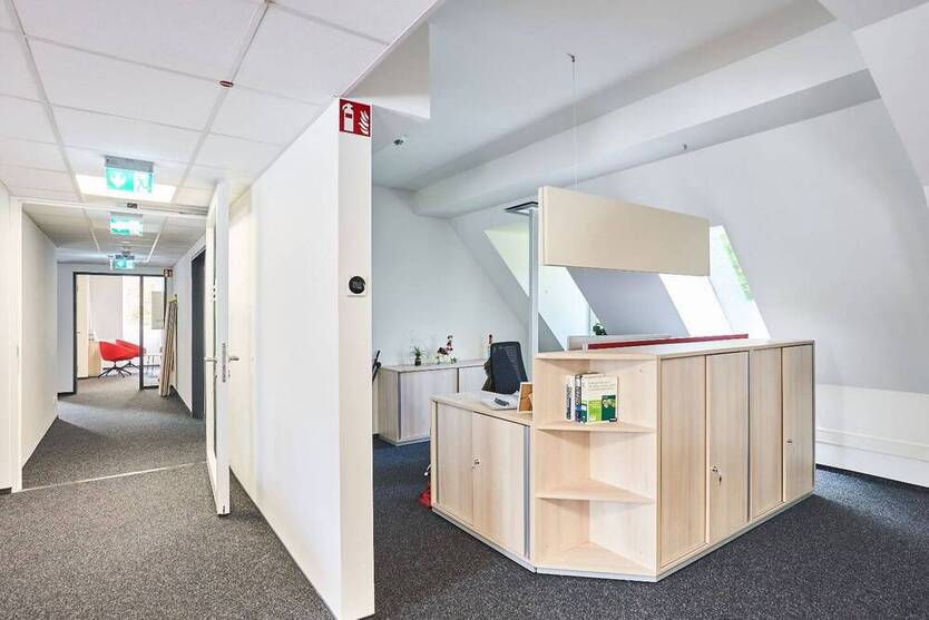 Großzügige Büromieteinheit mit CAT6-Verkabelung - All-in-Miete
