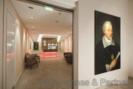 Etagenwohnung Dresden Innere Altstadt - 2 Zimmer, 104 m&sup2;, 2.200&euro; | Angebot:25748876