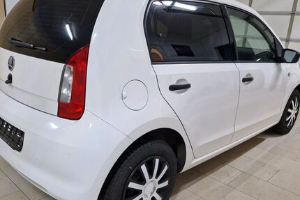 Skoda Citigo 107.000 km 4.500 &euro; Dresden 01139