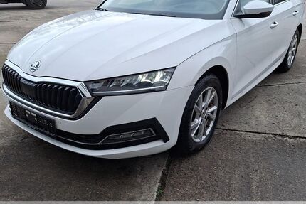 Skoda Octavia 50.360 km 20.869 &euro; Dresden 01157