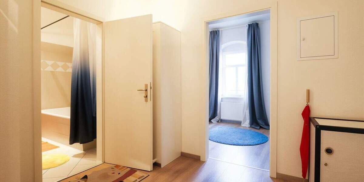 Etagenwohnung Dresden Äußere Neustadt - 2 Zimmer, 52 m&sup2;, 175.000&euro; | Angebot:24595499