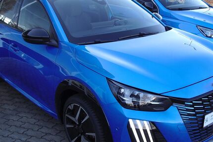 Peugeot 208 30.700 km 17.350 &euro; Meißen 01662