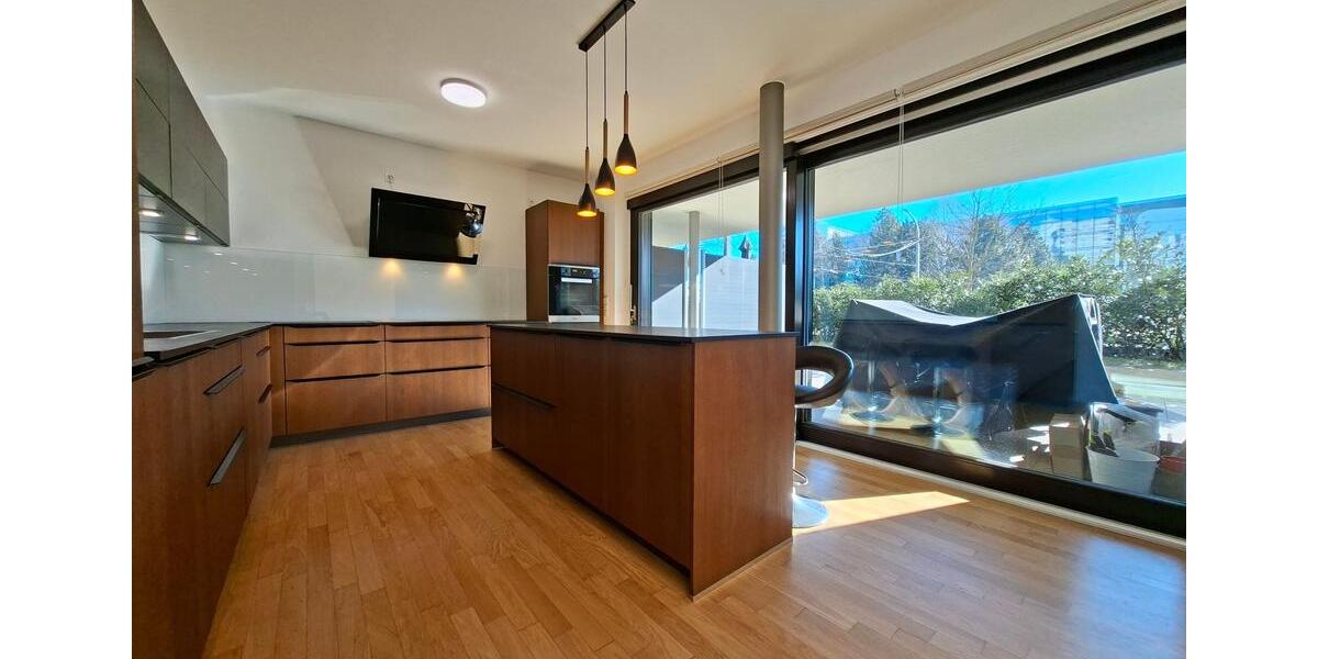 Etagenwohnung Dresden Plauen - 4 Zimmer, 165 m&sup2;, 2.235&euro; | Angebot:25054412