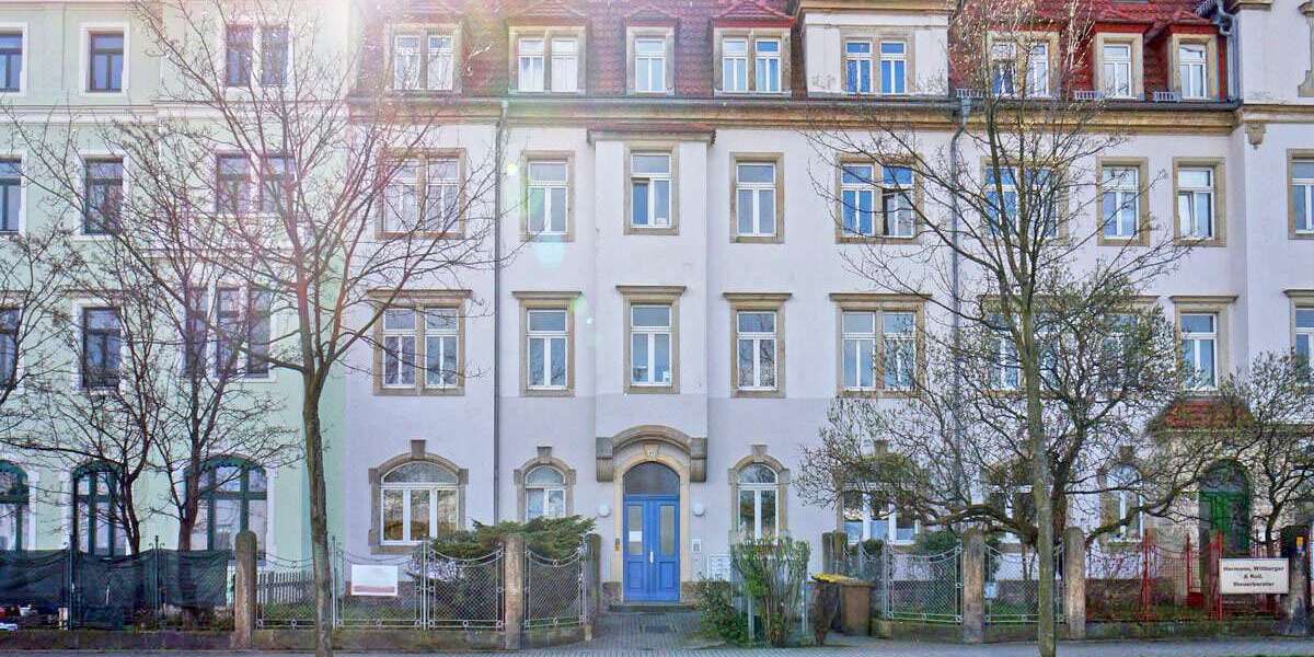 Etagenwohnung Dresden Löbtau - 3 Zimmer, 77 m&sup2;, 667&euro; | Angebot:27501197