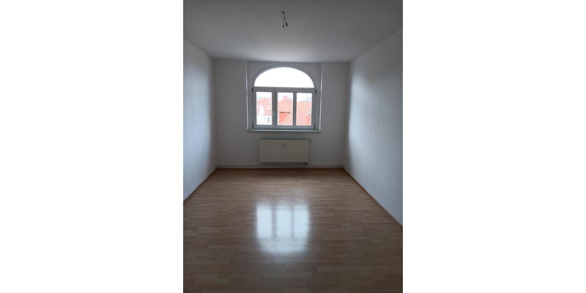 Etagenwohnung Freital - 4 Zimmer, 114 m&sup2;, 860&euro; | Angebot:25148230