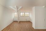 Dachgeschoßwohnung Dresden Loschwitz - 6 Zimmer, 160 m&sup2;, 2.200&euro; | Angebot:23432216